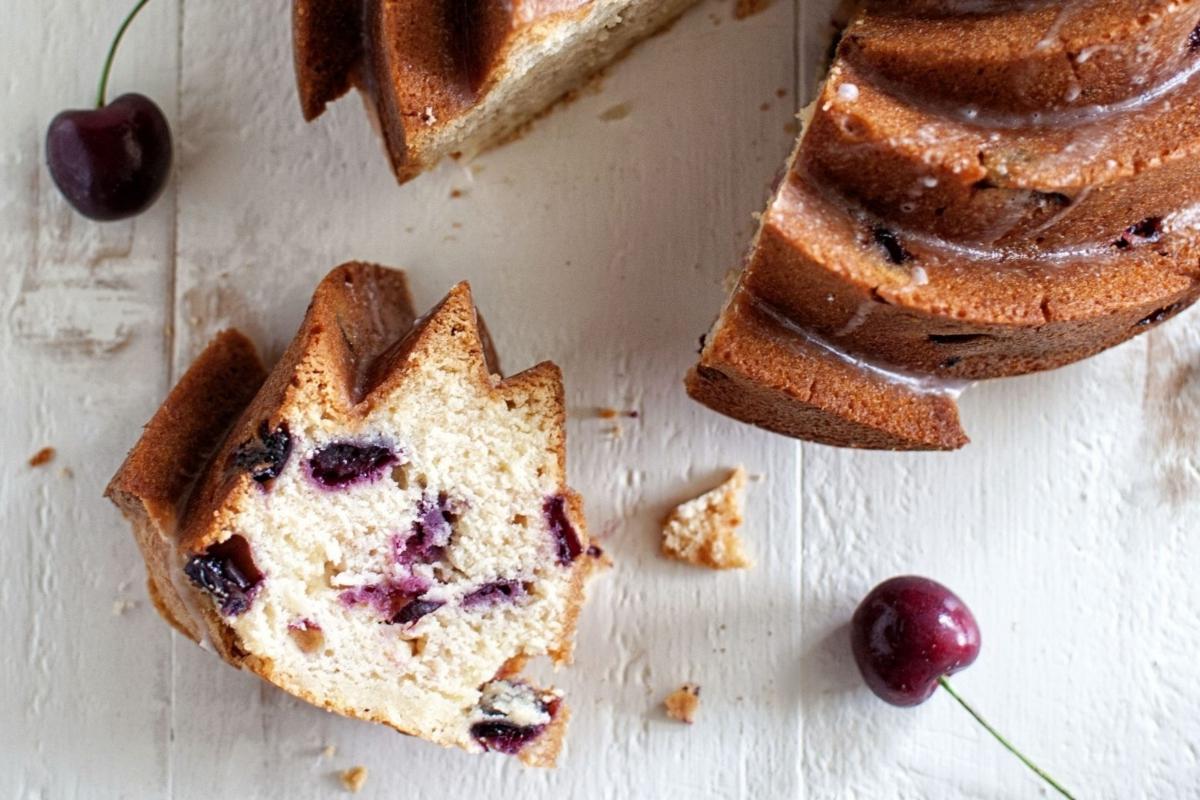 Κέικ Bundt Λιμονάδας Κεράσι.