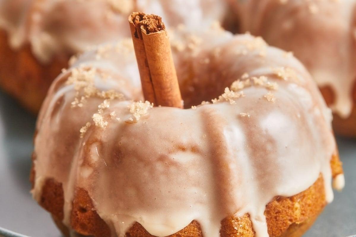 Μίνι Κέικ Bundt Κολοκύθας με Μπαχαρικά.