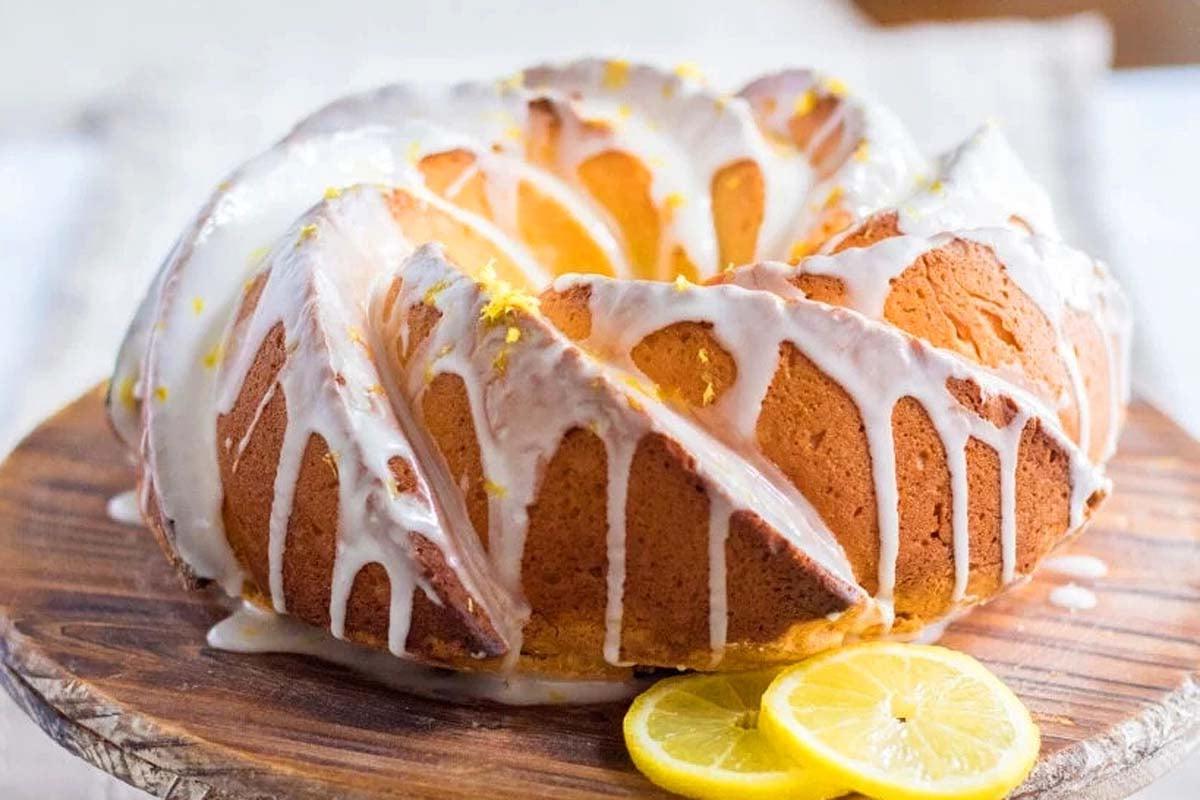 Κέικ Bundt Λεμόνι με Τυρί Κρέμα.