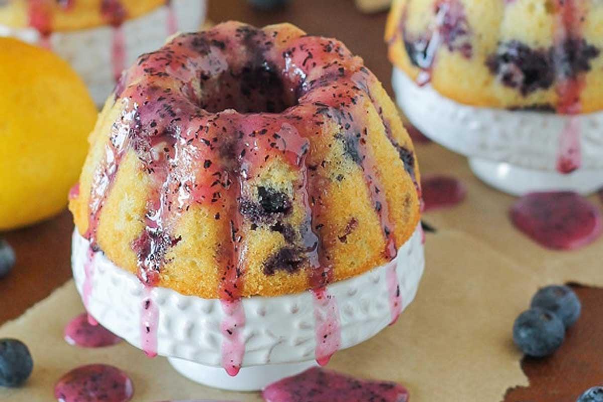 Αφράτα Μίνι Κέικ Bundt Λεμόνι-Μύρτιλο.