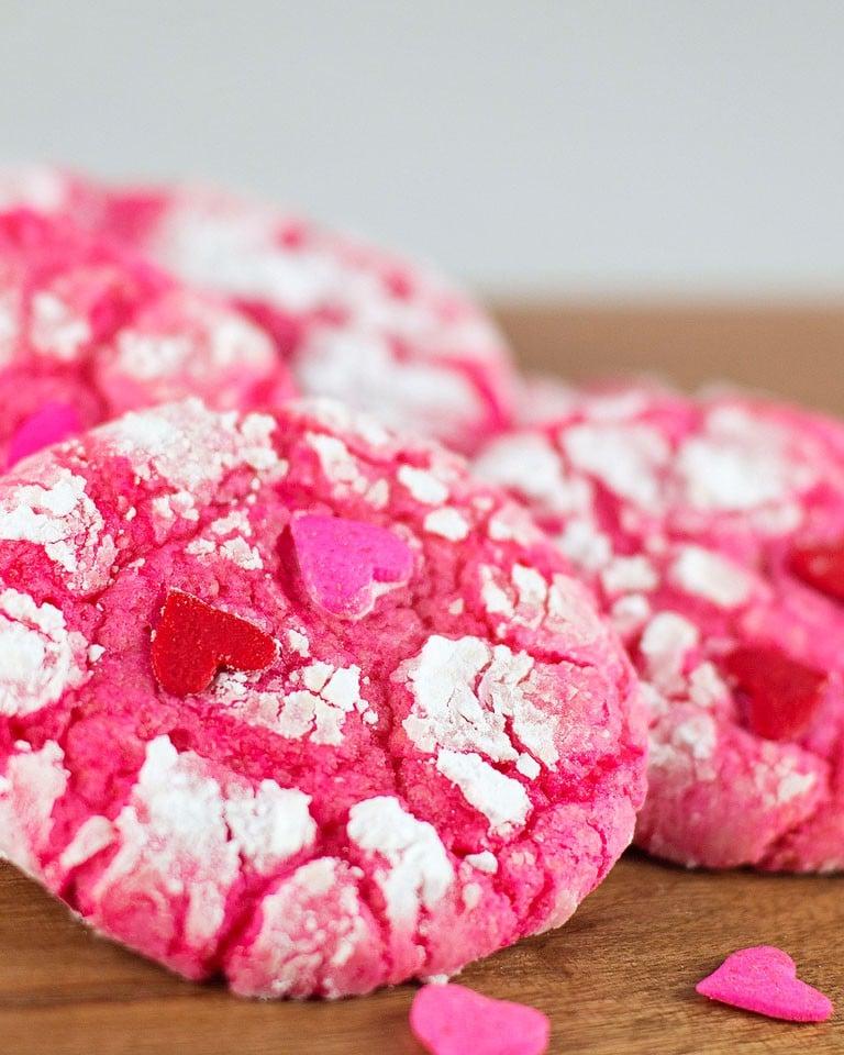 Η food blogger Bella Bucchiotti του xoxoBella μοιράζεται τις καλύτερες συνταγές για γλυκά του Αγίου Βαλεντίνου. Θα λατρέψετε αυτά τα γλυκά κεράσματα!