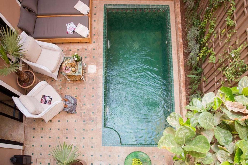 Πισίνα στο Riad Olema Hotel.
