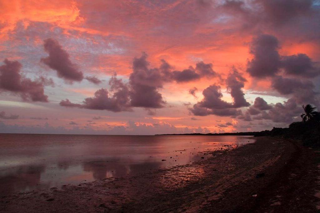 Όμορφη ανατολή στο Κρατικό Πάρκο Long Key, Florida Keys.