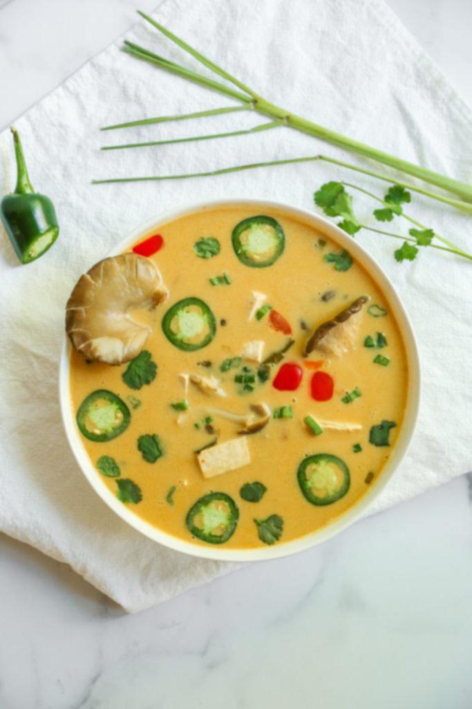 Βίγκαν Τομ Κα Γκάι – Χαμηλό σε FODMAP & Θεραπευτικό 2 vegan low fodmap tom kha gai