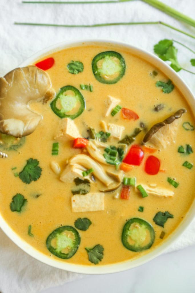Βίγκαν Τομ Κα Γκάι – Χαμηλό σε FODMAP & Θεραπευτικό 4 vegan low fodmap tom kha gai