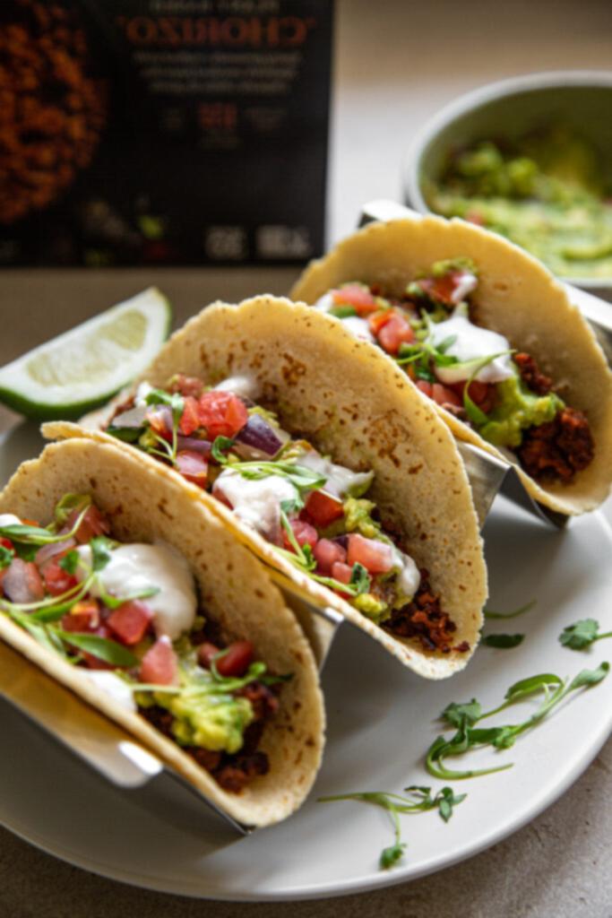 Βίγκαν Τσορίθο Τάκος – Συνταγή 10 Λεπτών! 2 vegan chorizo tacos