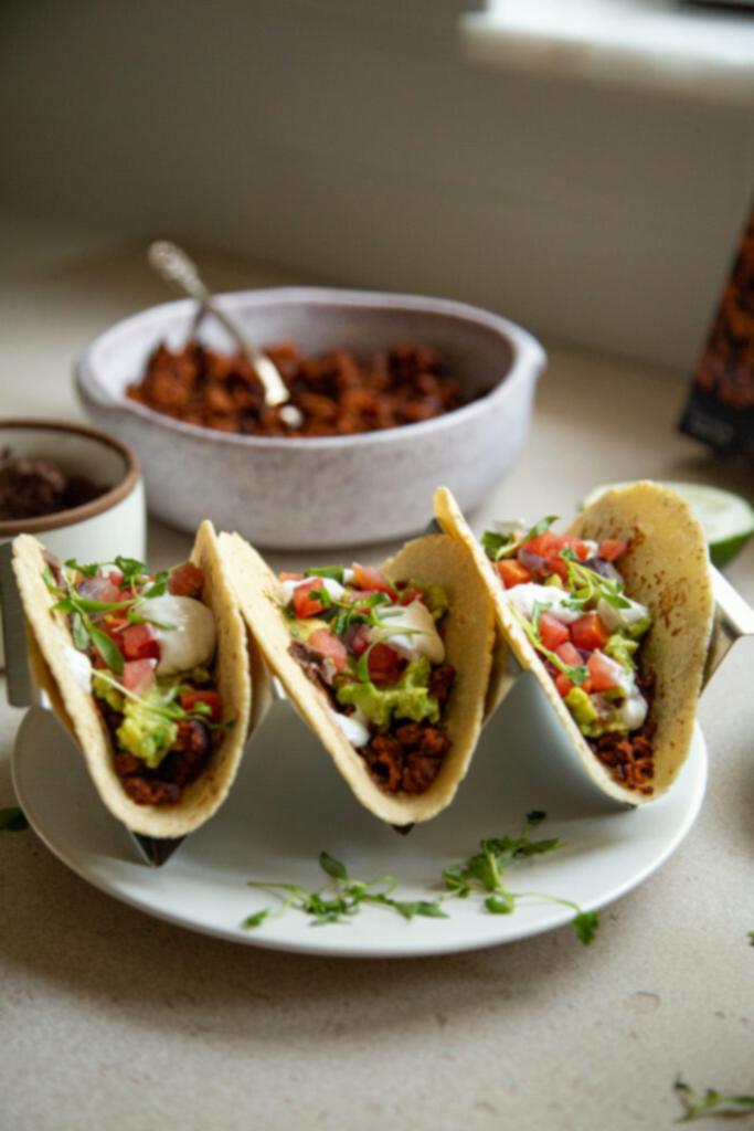 Βίγκαν Τσορίθο Τάκος – Συνταγή 10 Λεπτών! 6 vegan chorizo tacos