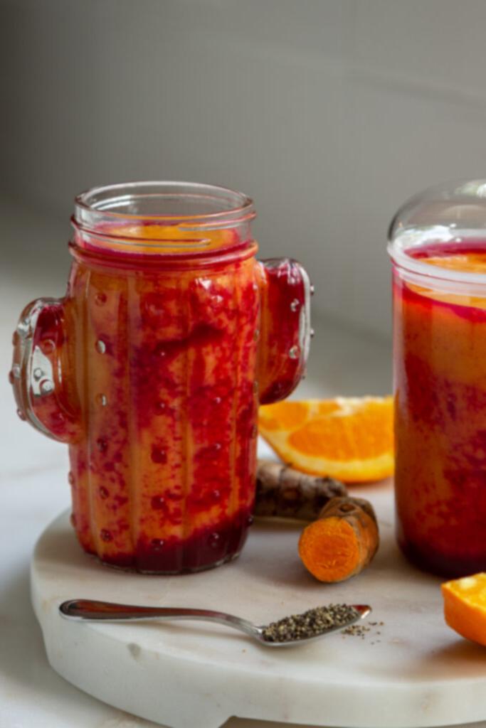 Εμπνευσμένο από το Erewhon: Έντονο Smoothie Κουρκουμά για ένα Τροπικό, Υγιεινό Κέρασμα 7 turmeric crush smoothie