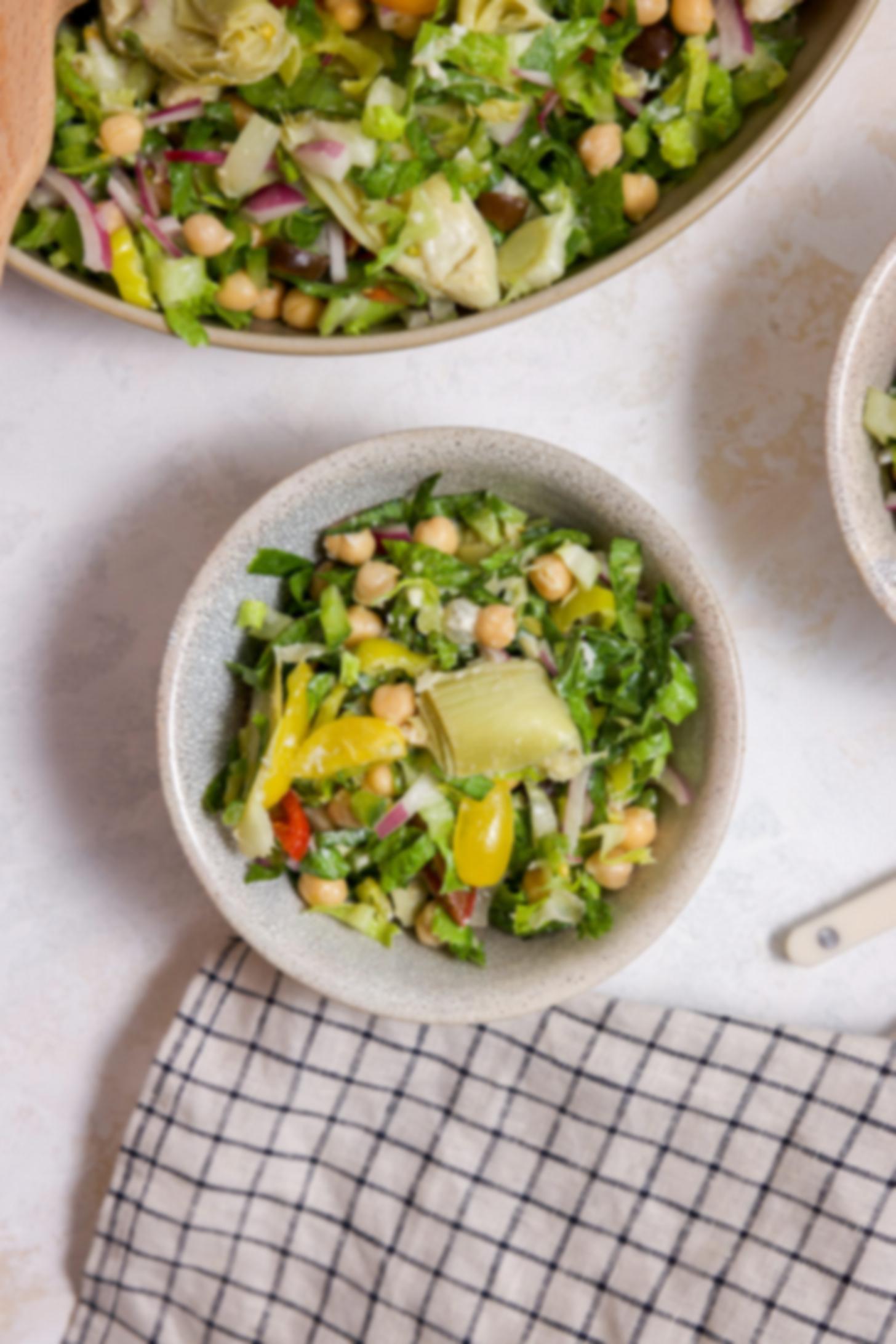 Πλούσια Βίγκαν Ιταλική Σαλάτα 4 simple italian salad