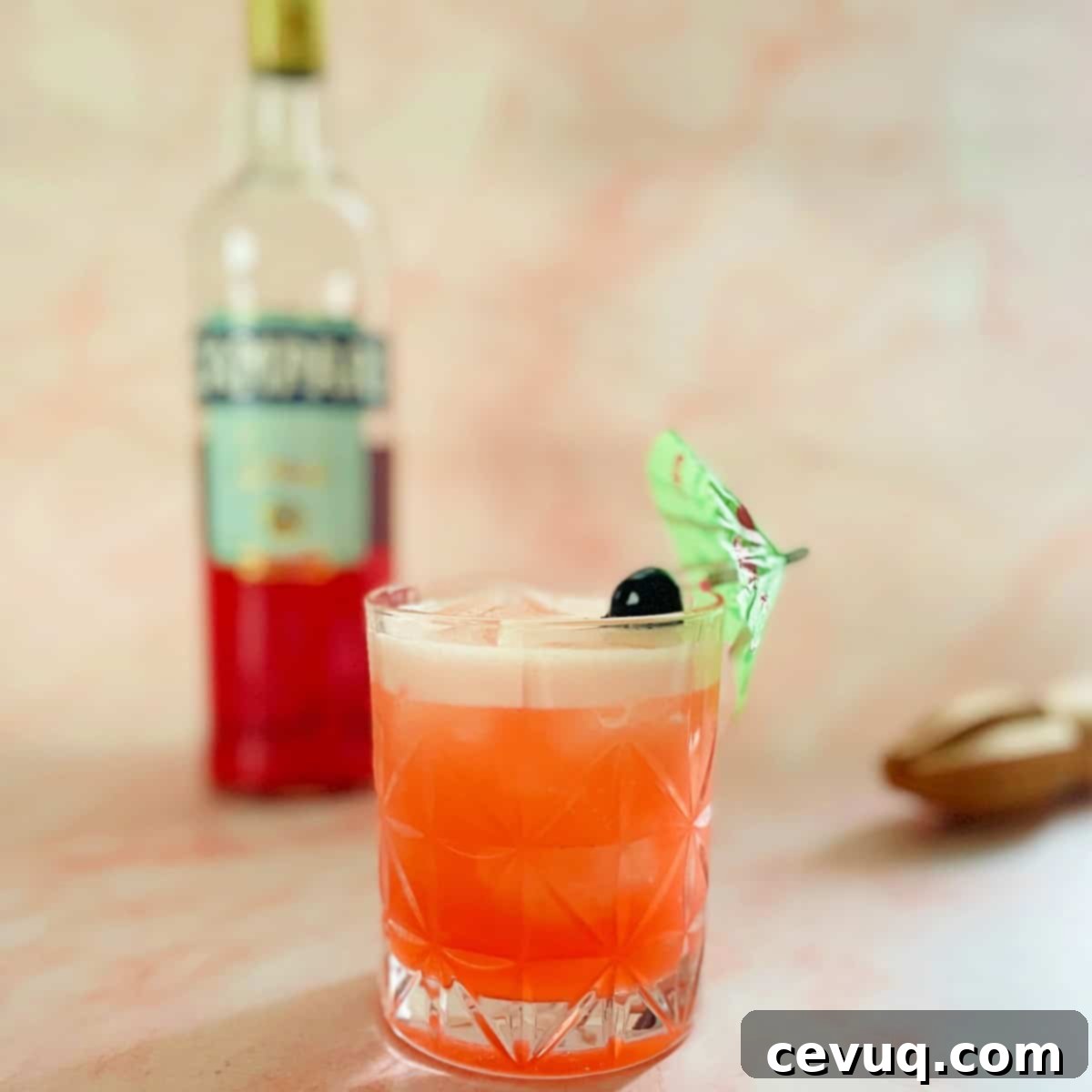 Τζιν Τίκι Ελιξίριο 2 Tiki Gin κοκτέιλ με Campari