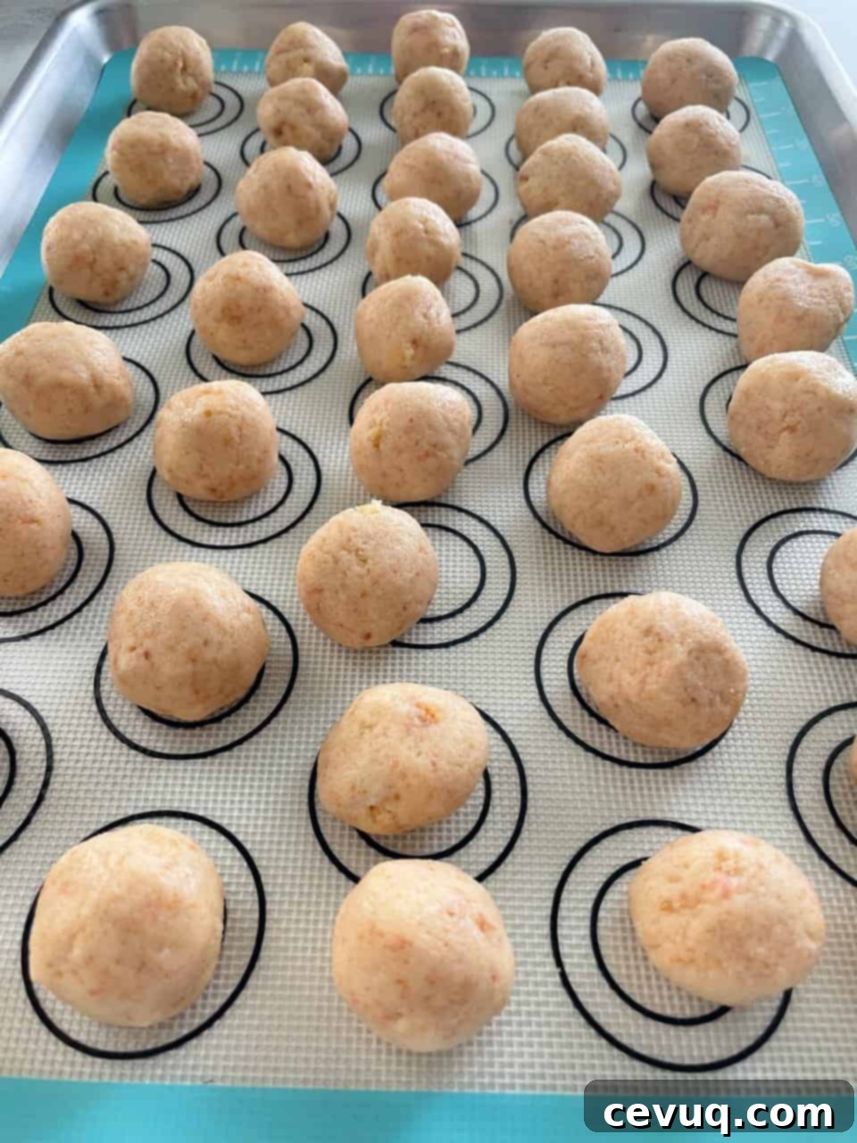 Μεντένιες Γλυκιές Μπουκιές 9 Cake pops μέντας πριν την επικάλυψη.