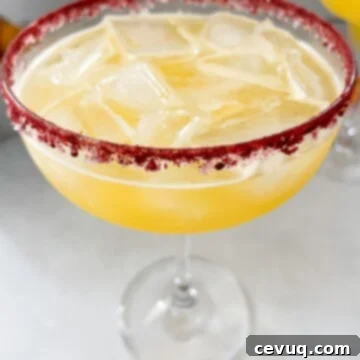 Κάλαμανσι Μαργαρίτα 7 calamansi lime margarita on ice with li hing salt