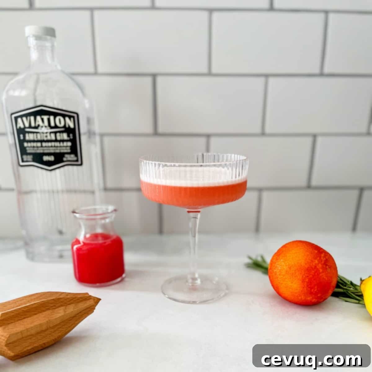 Πορφυρό Σαγκουίνι Τζιν 4 gin sour με σαγκουίνι.