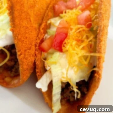 Η Συνταγή για Σπιτικά Doritos Locos Tacos 12 Πλάγια όψη σπιτικού Doritos Locos Taco.