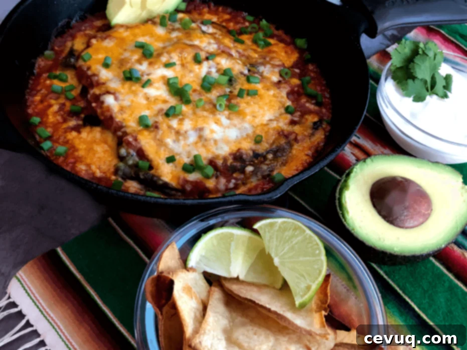 Φουρνιστά Τσίλι Γεμιστά 3 Ψητά chile rellenos σε μαντεμένιο ταψί με πατατάκια, ξινή κρέμα και αβοκάντο