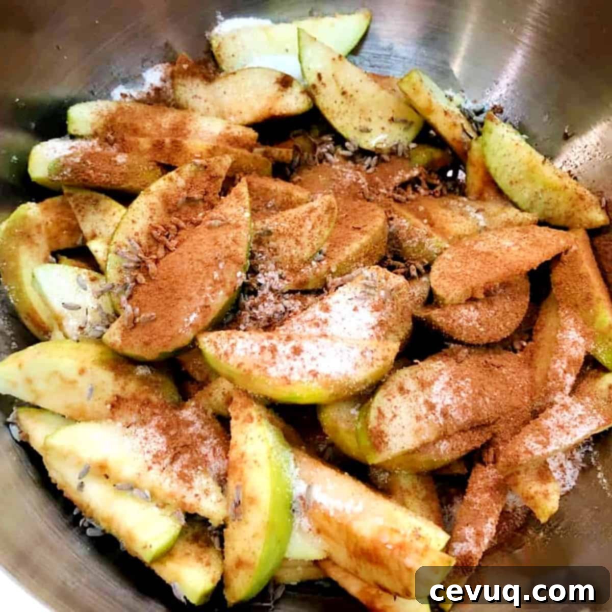 Συνταγή για Γκαλέτα Μήλου με Λεβάντα 6 filling for an apple lavender galette.