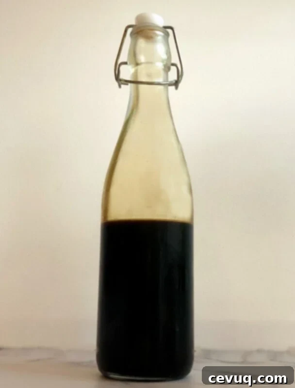 Μελομακάρονο Μαρτίνι 7 bottle of homemade gingerbread syrup