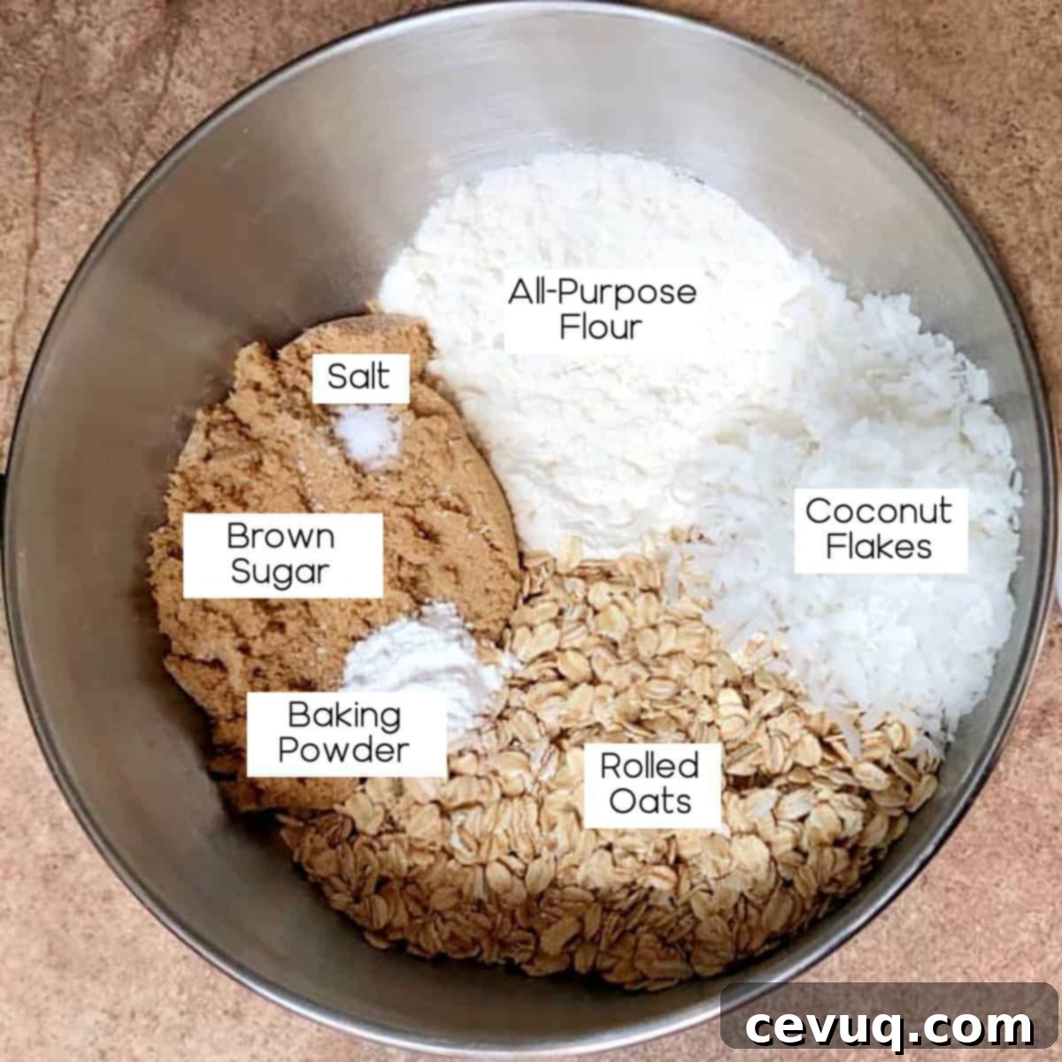 Μπάρες βρώμης με σύκο και καρύδα 4 ingredients for fig bars.