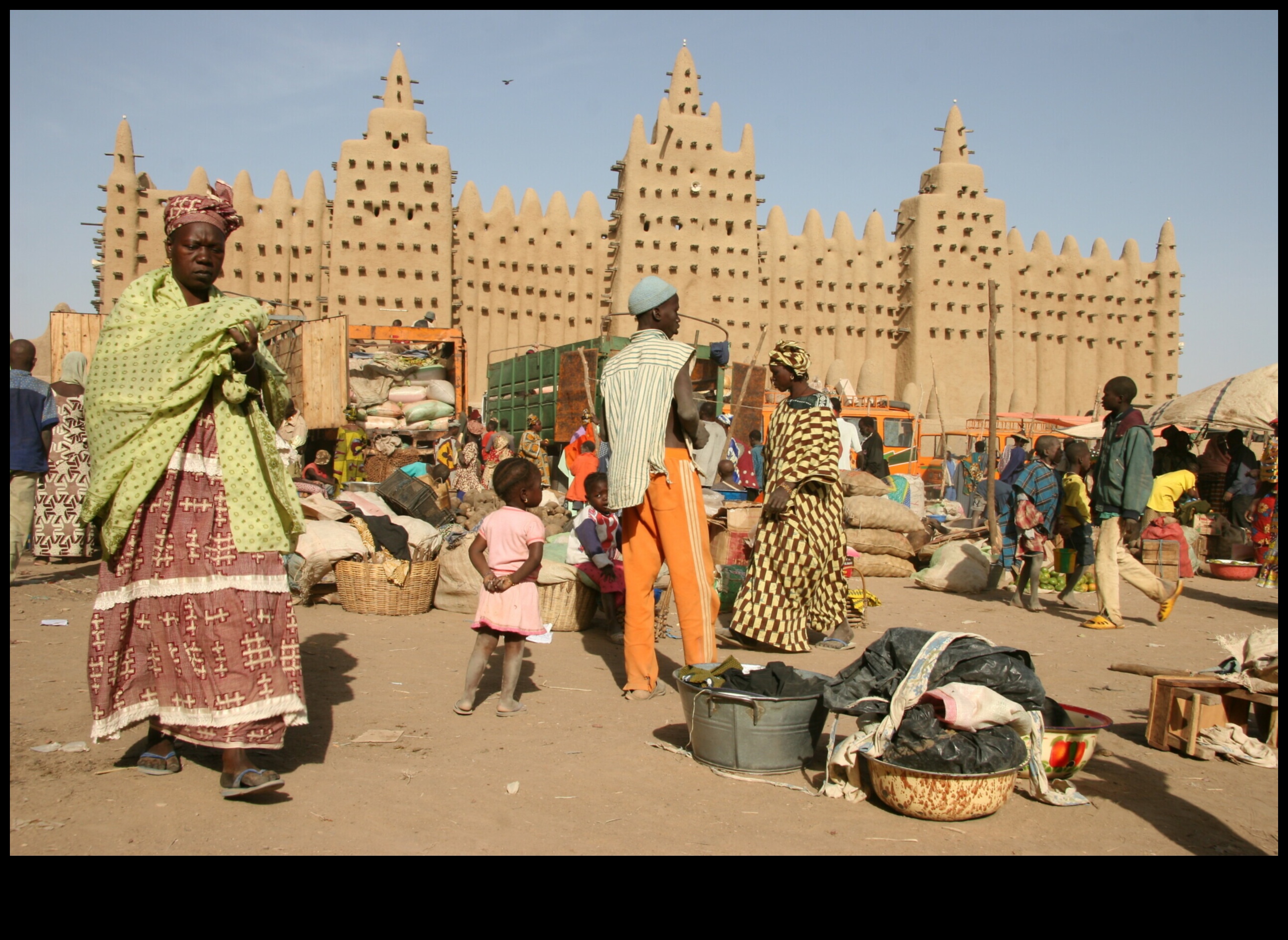 Σημαντικά σημεία κληρονομιάς Διατήρηση παραδόσεων στις ΦωτογραφίεςΈνα οπτικό ταξίδι στο παρελθόν, το παρόν και το μέλλον της κοινής μας κληρονομιάς. 2 Σημαντικά σημεία κληρονομιάς: Διατήρηση των παραδόσεων στις φωτογραφίες