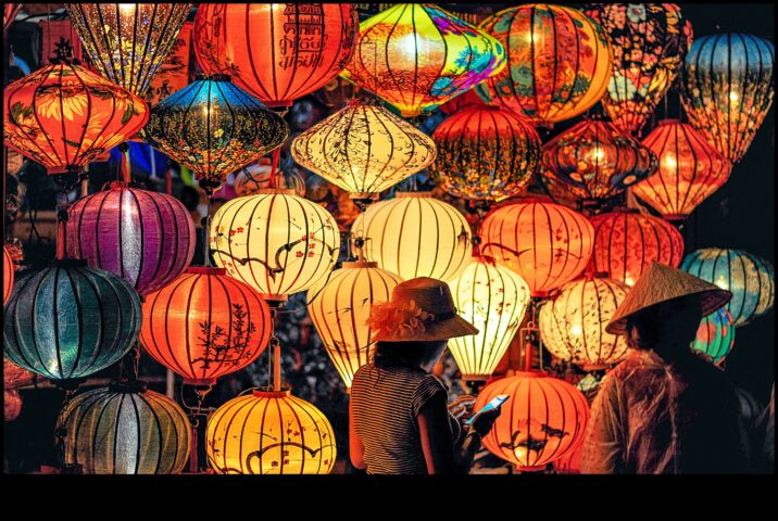 Σημαντικά σημεία κληρονομιάς Διατήρηση παραδόσεων στις ΦωτογραφίεςΈνα οπτικό ταξίδι στο προηγούμενο, το παρόν και το μέλλον της κοινής μας κληρονομιάς.