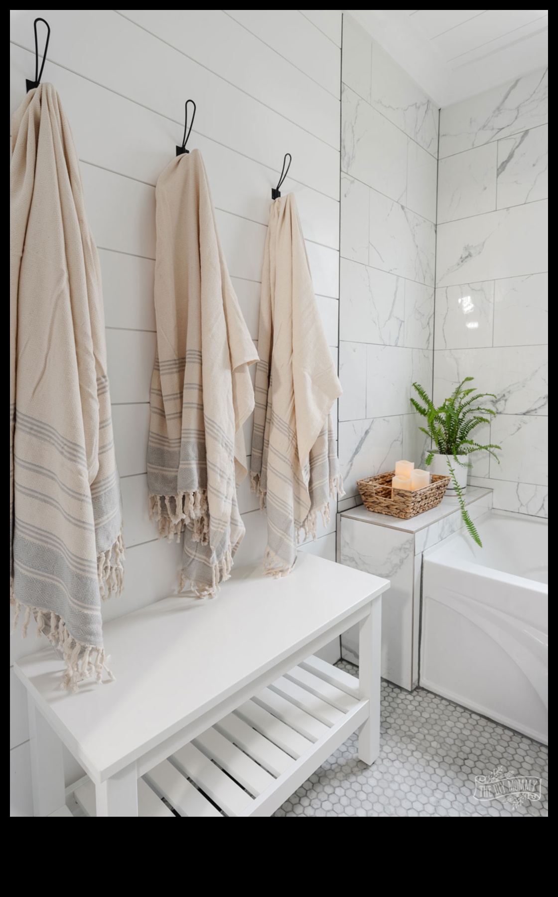 Διακόσμηση παραθαλάσσιου μπάνιου για ένα χαλαρωτικό καταφύγιο