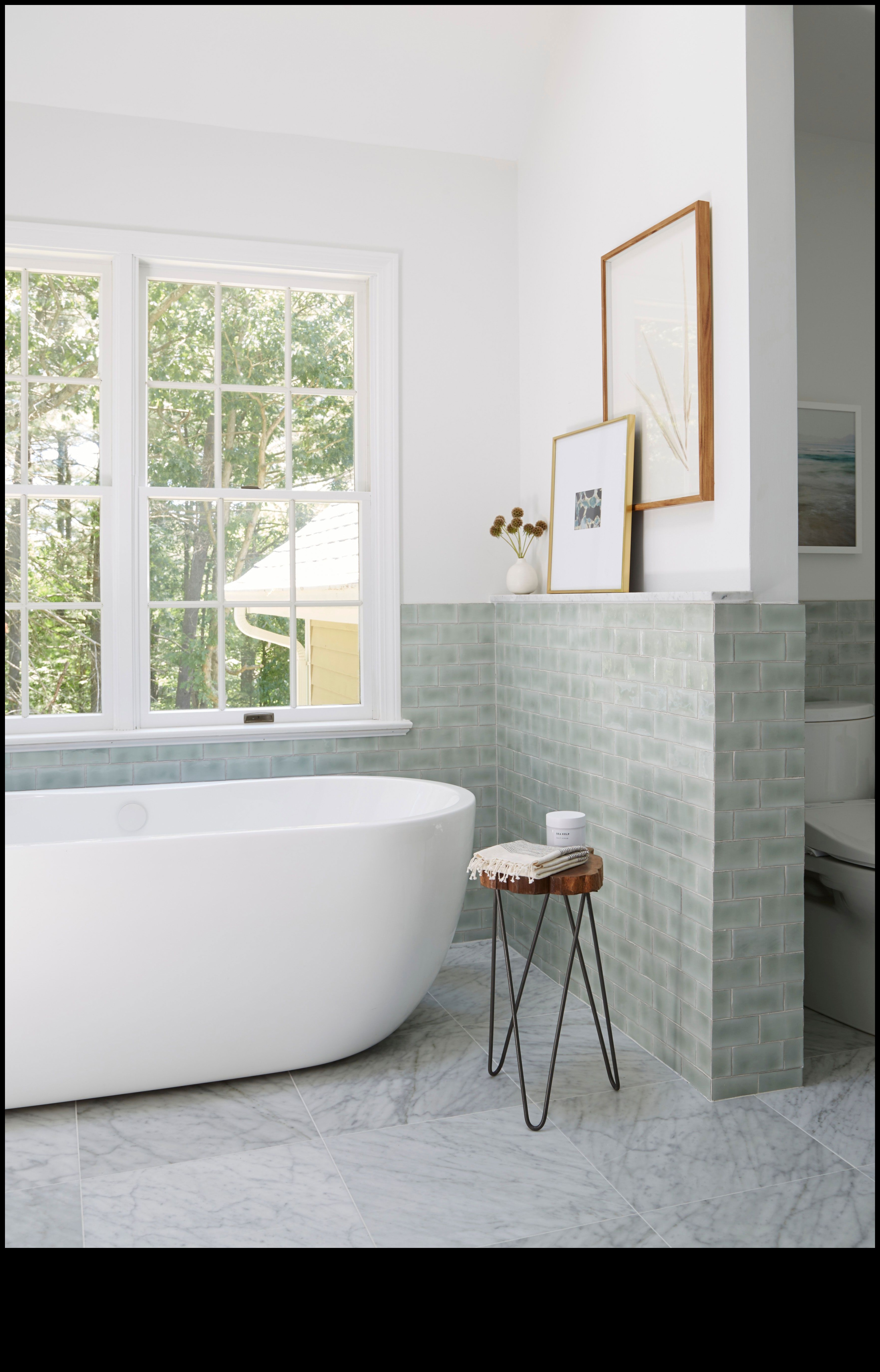 Διακόσμηση παραθαλάσσιου μπάνιου για ένα χαλαρωτικό καταφύγιο