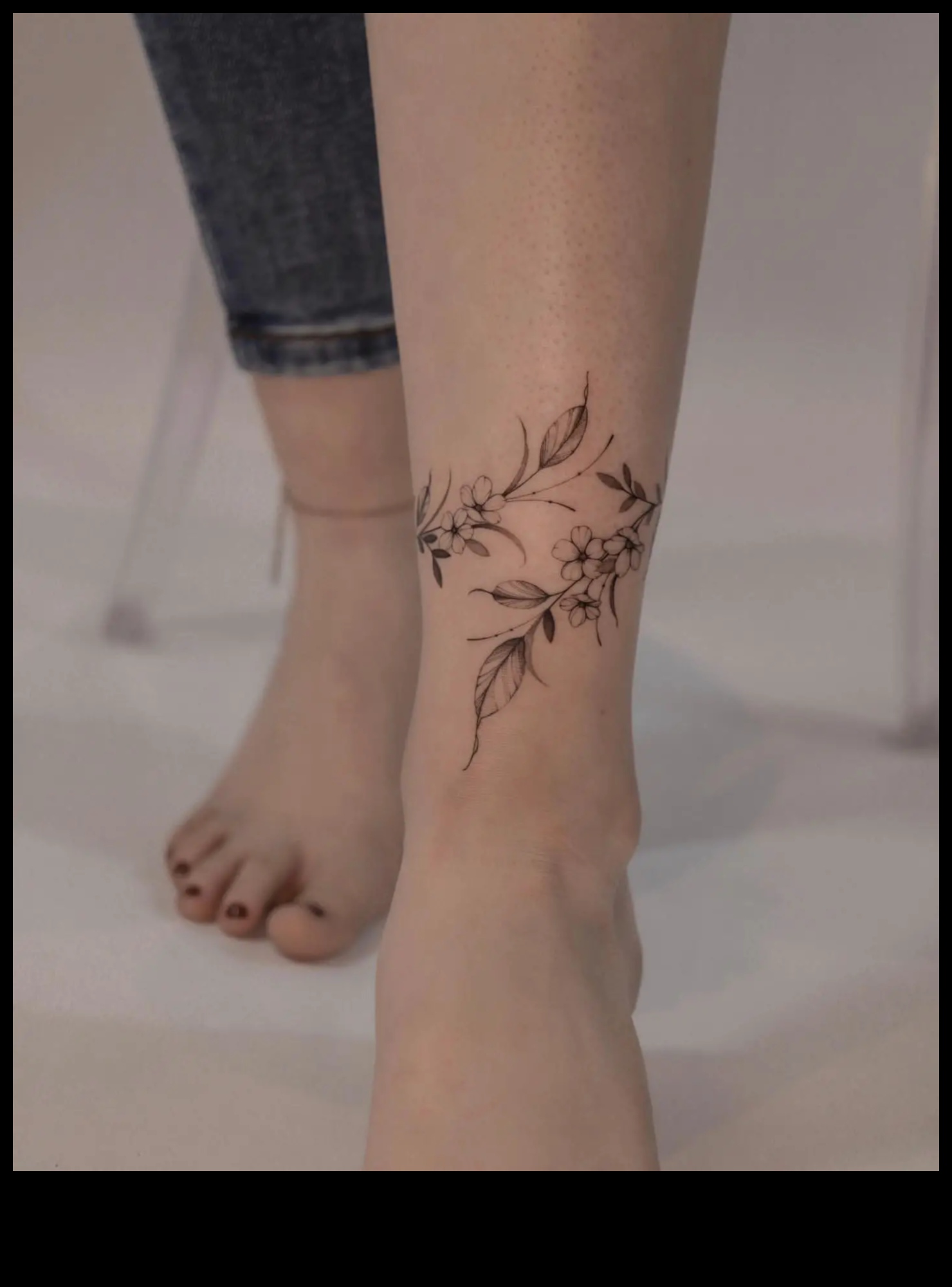 Διακοσμητικά στον αστράγαλο Ανακαλύψτε τον κόσμο των μικροσκοπικών αριστουργημάτων 2 Διακοσμήσεις στον αστράγαλο: Ανακαλύψτε αριστουργήματα σε μινιατούρες