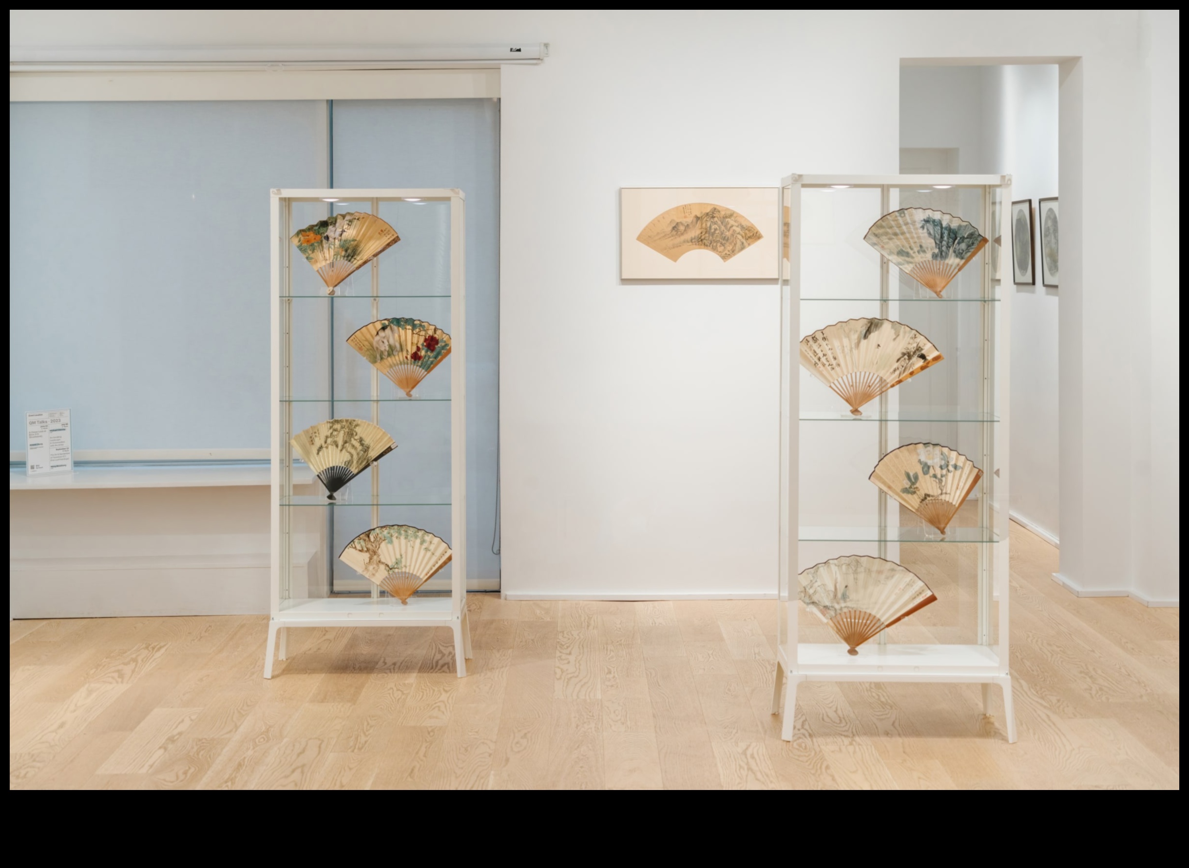 Whispers of Ink: Λεπτά και κομψά σχέδια για τους απαιτητικούς