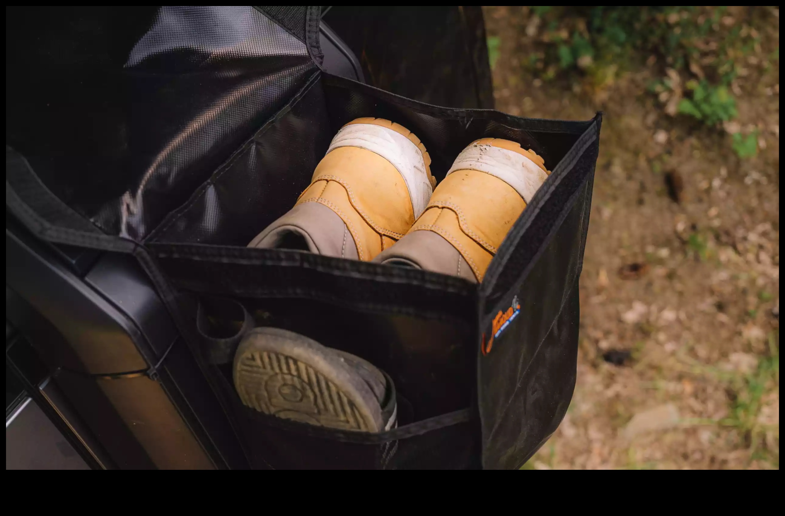 Outdoor Odyssey: Adventure Gear για τα γενέθλια που αγαπούν τη φύση