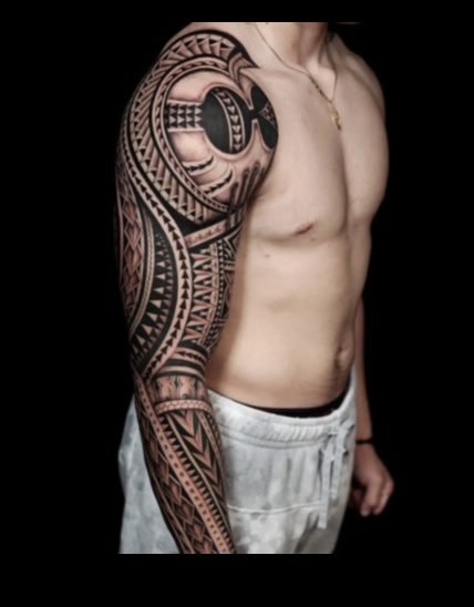 Ink Culture Η τέχνη και το νόημα των σύγχρονων τατουάζ 5 Art Beyond Skin: The Cultural Significance of Contemporary Tattoos