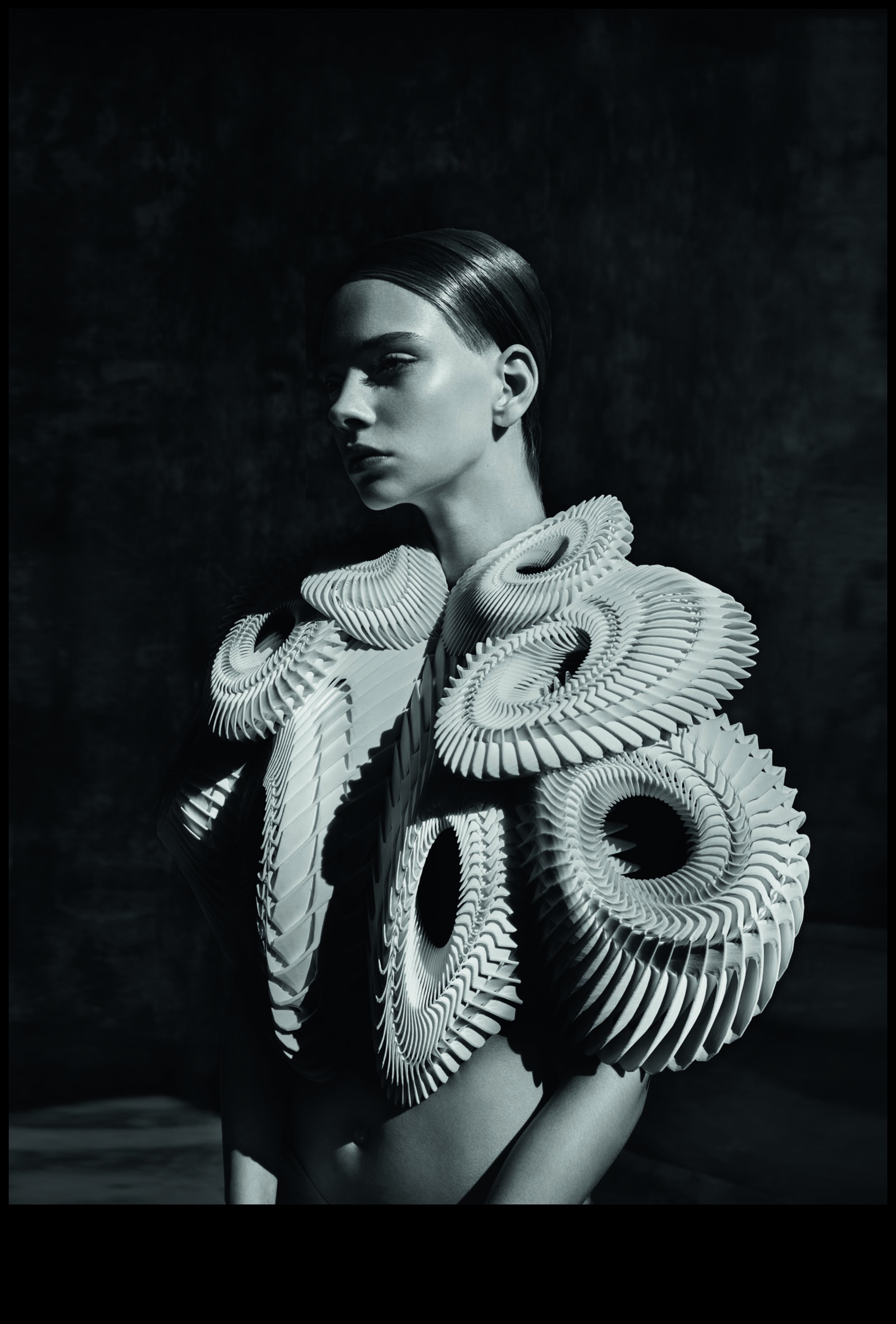 Sculpted Surfaces Artful Transformations που αποκαλύφθηκαν σε δημιουργική διακόσμηση σώματος 1 Sculpted Surfaces: Artful Transformations που αποκαλύφθηκαν σε δημιουργική διακόσμηση σώματος