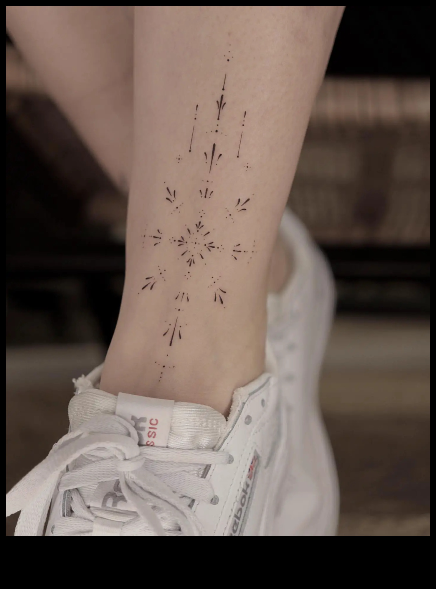 Διακοσμητικά στον αστράγαλο Ανακαλύψτε τον κόσμο των μικροσκοπικών αριστουργημάτων 1 Διακοσμήσεις στον αστράγαλο: Ανακαλύψτε αριστουργήματα σε μινιατούρες