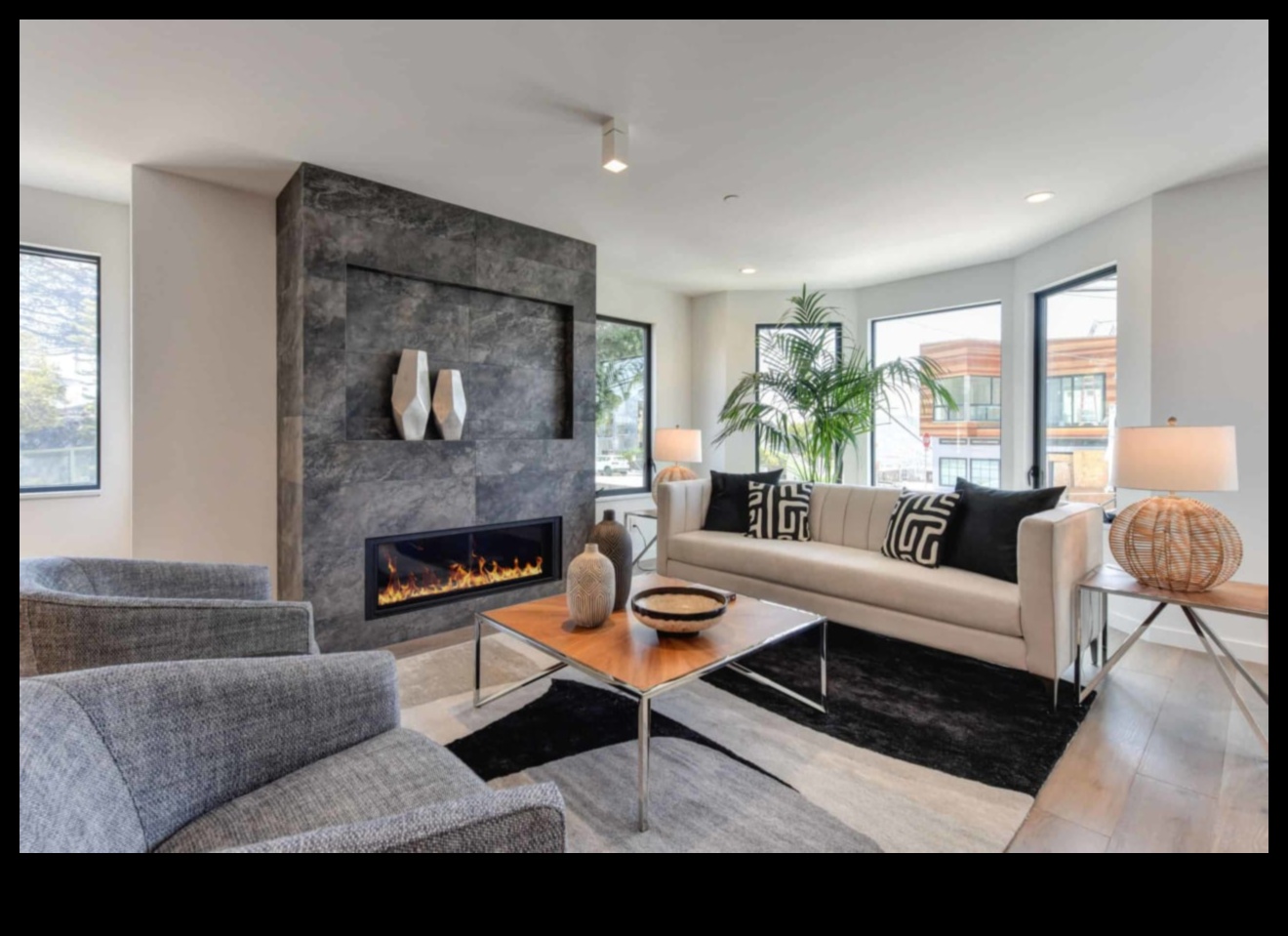 Ανακαλύψτε τα μυστικά των Expert Home Stagers για ένα όμορφα διακοσμημένο σπίτι