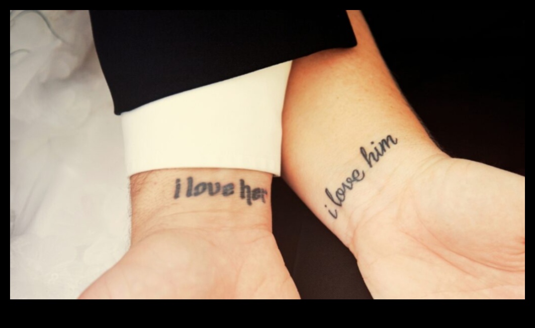 Συμβολικοί δεσμοί: Τατουάζ ζευγαριού που αντιπροσωπεύουν την ουσία της αγάπης