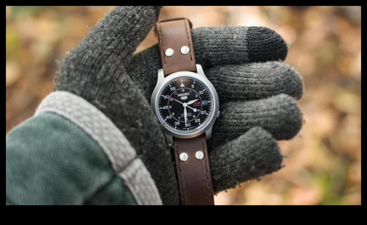 Wrist Chronicles: Αποκαλύπτοντας την ομορφιά των μινιατούρων τατουάζ