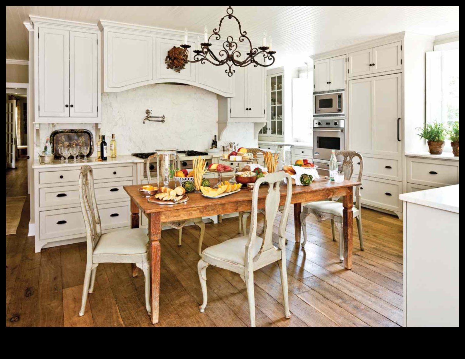 Πού θα βρείτε μοναδικά κομμάτια διακόσμησης σπιτιού για να εξατομικεύσετε το χώρο σας;