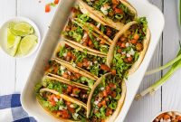 Crispy Oven-Baked Tacos: Quick Weeknight Taco Recipe