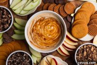 Creamy Caramel Apple Dip Recipe for Parties and Snacks