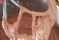 Rich Chocolate Buttercream Recipe for Perfect Cake Frosting