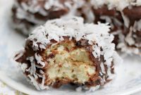 Classic Australian Lamington Recipe: How to Make Soft Sponge Cakes
