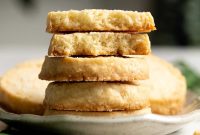 Coconut Shortbread Cookies Recipe — Crispy, Buttery Cookies