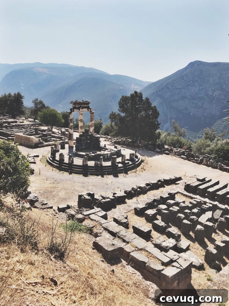 Greece Travel Photo Journal: Stunning Moments from My Trip 33 img 1025 32