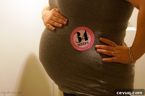 34 Weeks Baby Bump Picture