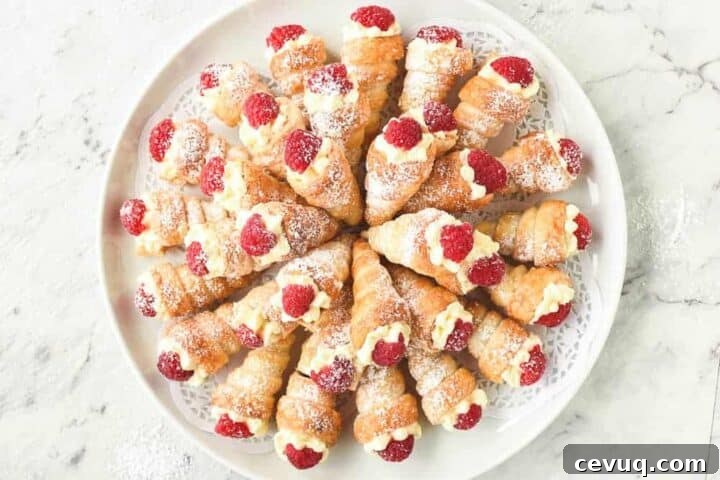 Mini cream horns.