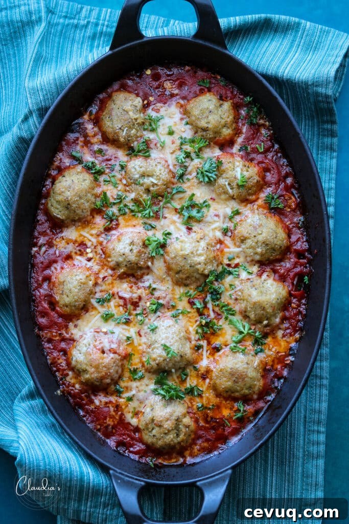 chicken pesto meatballs in marinara sauce 