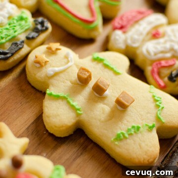 gingerbread men decorated with royal icing