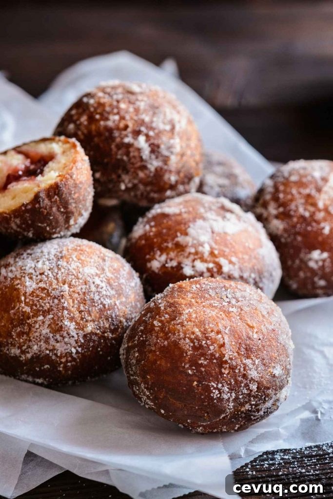 Doughnuts With Jam