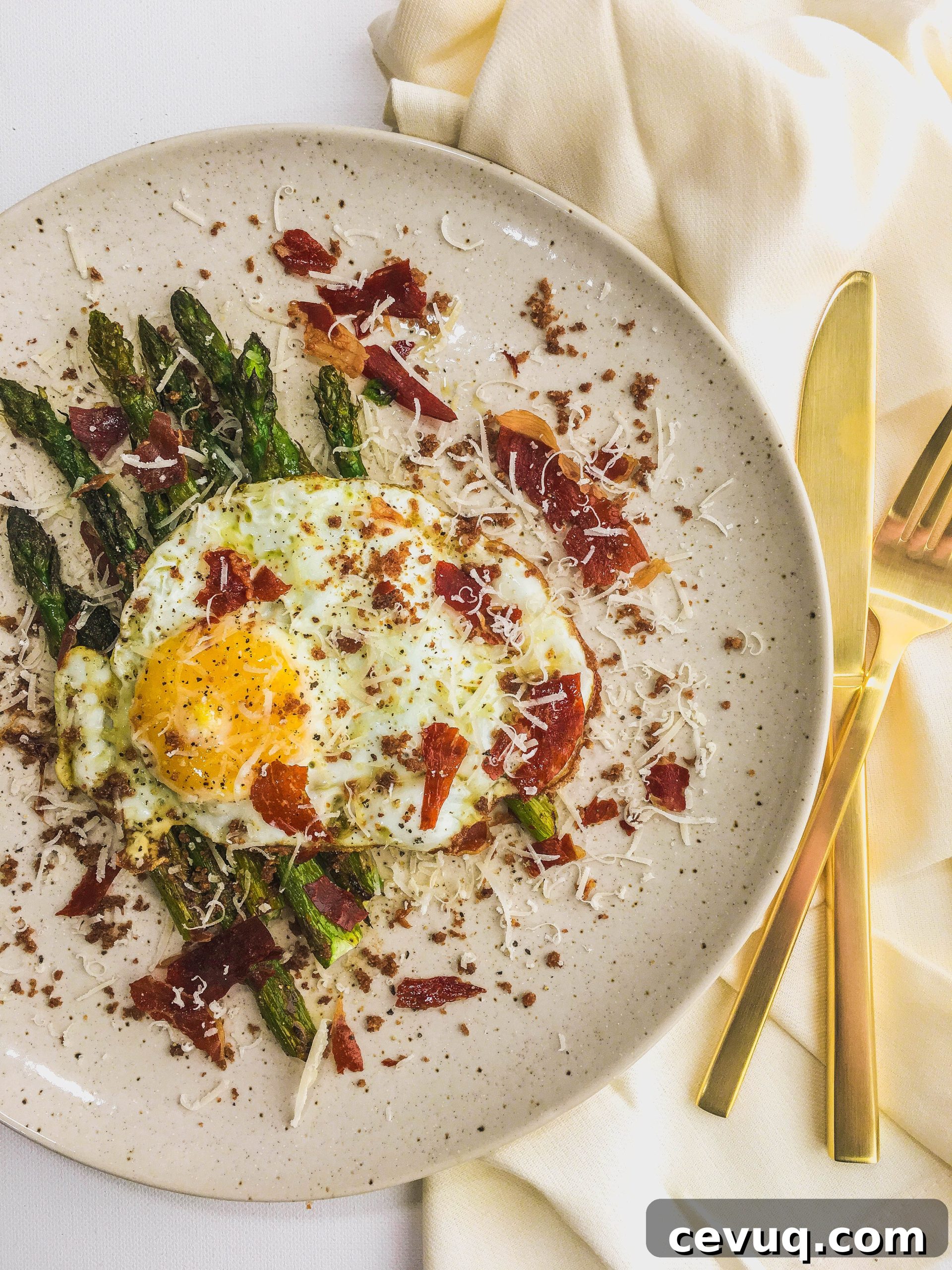 Asparagus with Olive Oil-Fried Egg, Brown Butter Breadcrumbs and Crispy Prosciutto-3.jpg