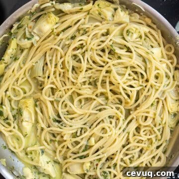 pesto and pasta combined