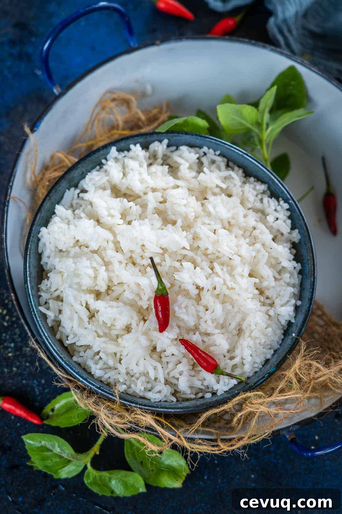 Instant pot white Jasmine rice served in a bowl.